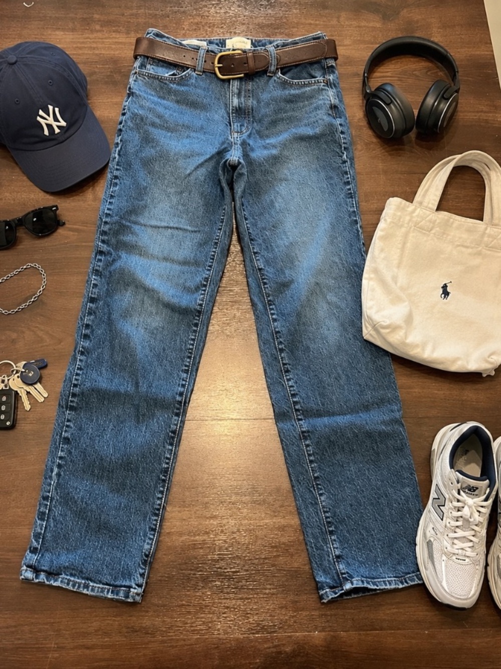 Universal Thread High Rise 90's Straight Leg Jeans - Size 8R